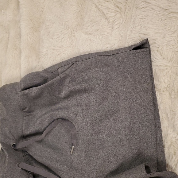 Old Navy Active Powersoft High Rise Go Dry Shorts S - Picture 3 of 8
